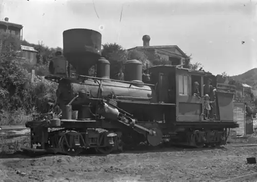 "Climax" locomotive at Mangapehi, in 1920 on Ellis & Burnand tramway.