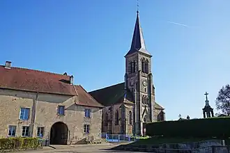 The town hall and church in La Villedieu-en-Fontenette