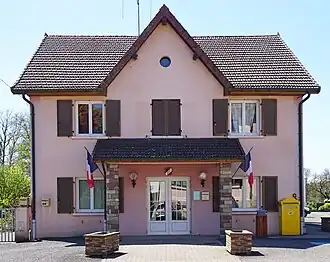 The town hall in La Côte