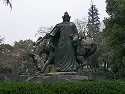 Bronze statue of Yue Fei ()