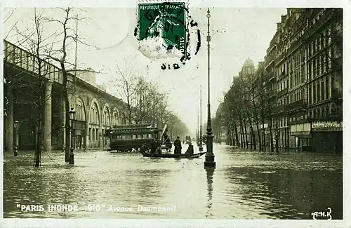 The Viaduc and flooding in 1910