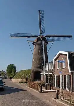 Amerongen, korenmolen Maallust