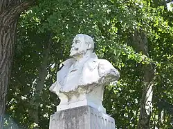 Bust of Paul Saïn in Avignon's Jardin des Doms