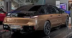 i7 M70 rear view