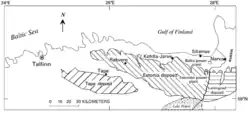 A map of kukersite deposits in northern Estonia and Russia. The upper, northern third of the map shows the bordering water bodies. The Baltic Sea lies to the left of centre and the Gulf of Finland to the right.