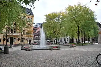 Bankplassen with Engebret Café in the background behind the fountain