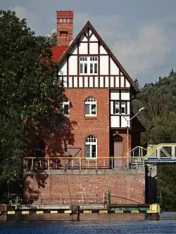 View of the side house