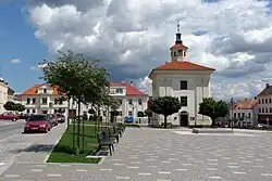 Husovo Square