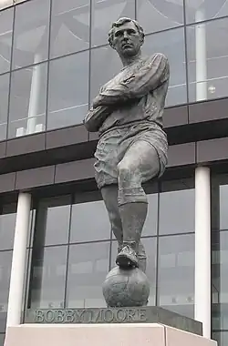 Philip Jackson: Bobby Moore statue, Wembley Stadium (2007)
