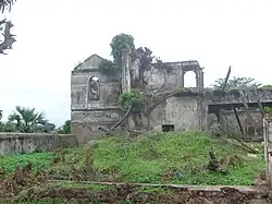 Ubiquitous ruins at Bolama streets