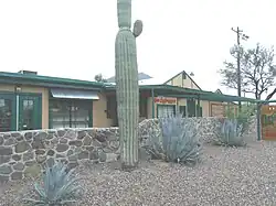 The Cave Creek Inn.