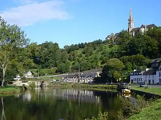 Châteauneuf-du-Faou on the Aulne and Canal de Nantes à Brest