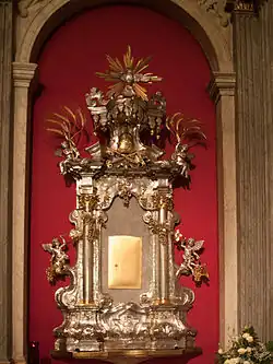 Tabernacle, on the altar of St. Maurus