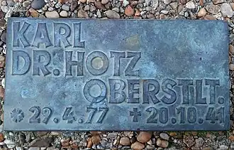 Grave of Karl Hotz (block 2, row 21, plaque number 649)
