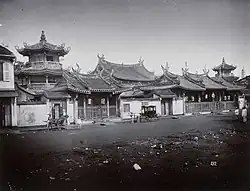 Image 31The Thian Hock Keng, completed in 1842, served as a place of worship for early immigrants. (from History of Singapore)