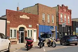 Businesses on Central Avenue