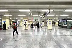 Line 5 concourse (March 2023)