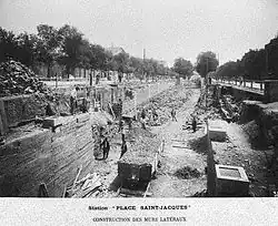 Erecting of the walls at Saint-Jacques in 1903