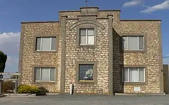 Town hall / Institute building