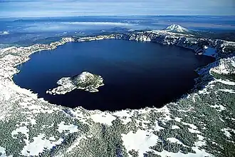 Image 27Crater Lake in Oregon, USA (from Volcanogenic lake)