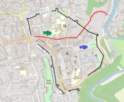 Plan de Dinan montrant l'enceinte médiévale, les deux églises et la délimitation entre le territoire des paroisses.