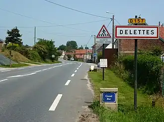 The road into Delettes