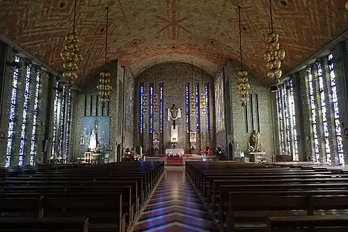 Nave looking toward the choir