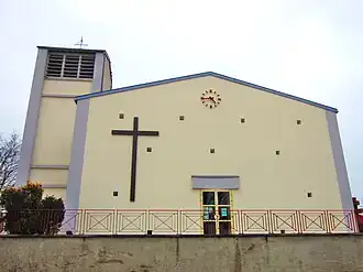 The church in Pournoy-la-Chétive