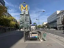 Entrance of Villejuif–Léo Lagrange