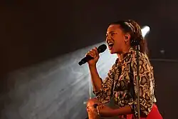 Kitson-Mills with Kimberose at the Festival du bout du monde [fr] in 2019