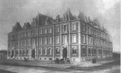 The original Mitsubishi Ichigokan