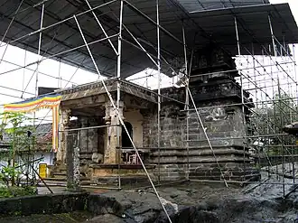 The Devale aside Gadaladeniya Vihara main shrine, built under the Gampola period, with South Indian architect and craftsmen.