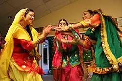 Giddha dance