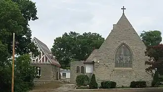 Parish hall (left) of Grace Church, Cincinnati, Ohio, 1880.