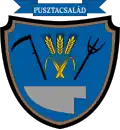 Coat of arms of Pusztacsalád