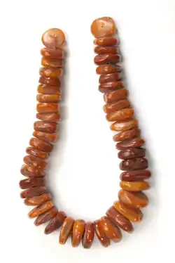 Amber necklace, Hilversum culture
