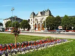 Station front in 2006