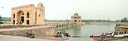 Hiran Minar and Tank
