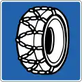 Zone for putting snow-chains on tyres