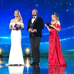 2021 hosts: Élodie Gossuin, Olivier Minne and Carla Lazzari at the contest