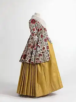 Dress c. 1750–1800, wool and chintz