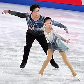 Zhang Jiaxuan and Huang Yihang at the 2024 Junior Grand Prix Final
