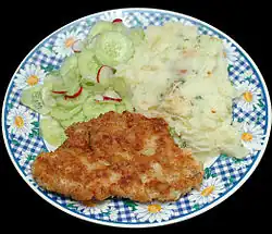 Kotlet z indyka turkey cutlet with spring onion mashed potato, cucumber and radish salad