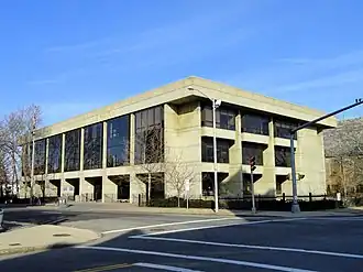 Lawrence Public Library (Massachusetts)