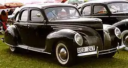 Lincoln-Zephyr V-12 four-door sedan 1939