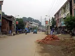 In the central urban area of Longgang Town (龙港镇; Lónggǎng Zhèn), a typical town of Yangxin County, Hubei