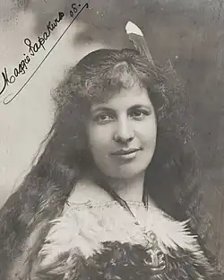 Photographic portrait of Makereti Papakura, 1908