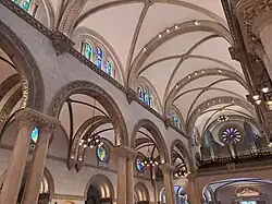 Rib vaults and clerestory