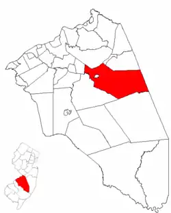 Pemberton Township highlighted in Burlington County. Inset map: Burlington County highlighted in New Jersey.