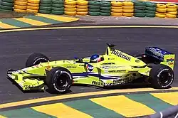 Gastón Mazzacane racing for Minardi at the 2000 season.